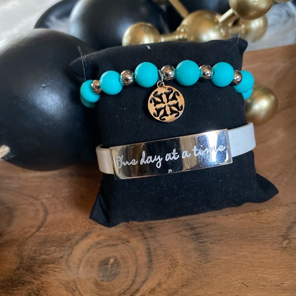 Rustic Cuff Set - Picture 5 of 7